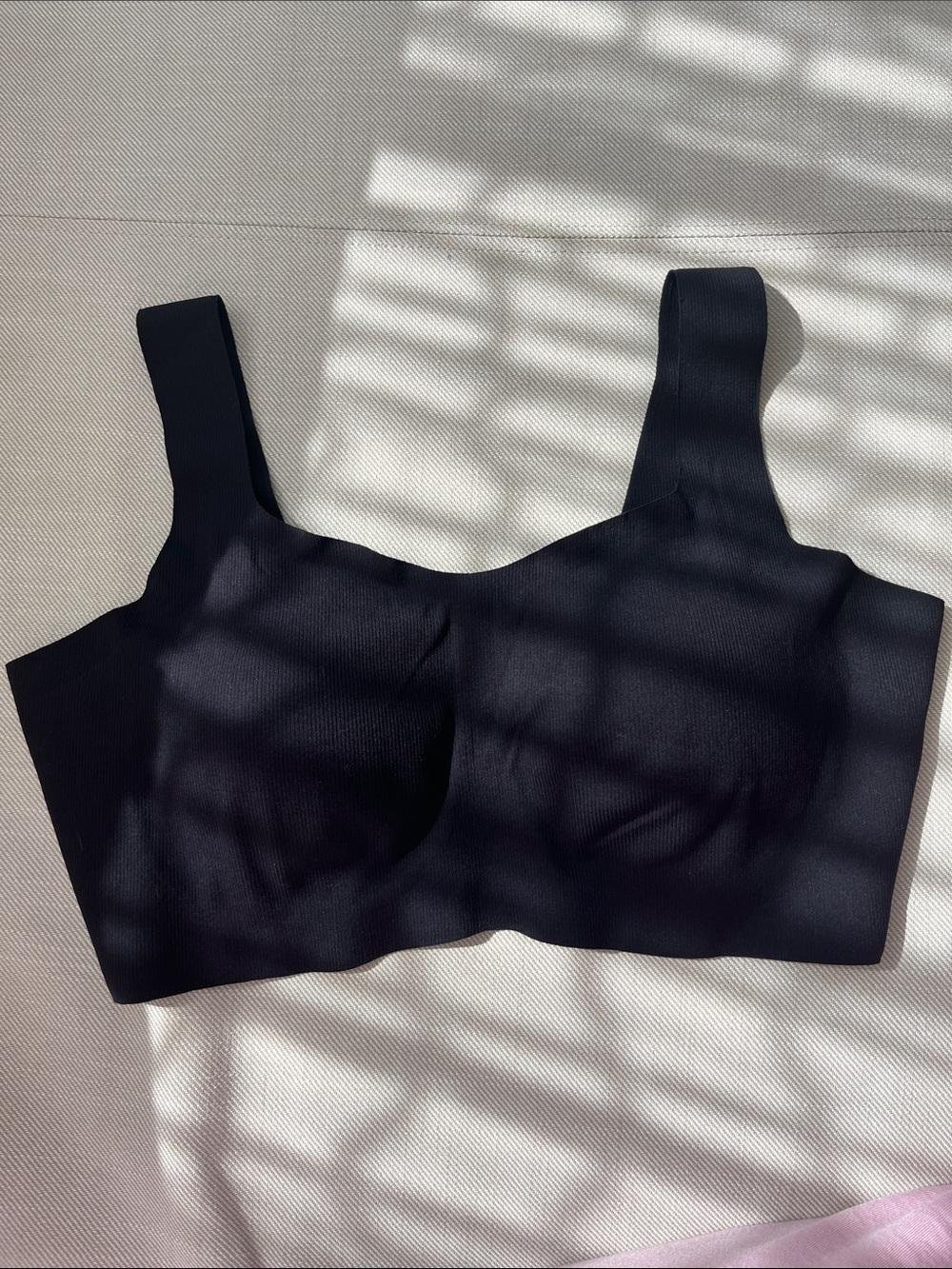 NWOT black bralette by COMMANDO size L/XL removable pads